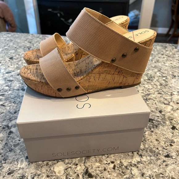 EUC. Sole Society - Emilia wedge, size 9 (EU 39) - Picture 2 of 9
